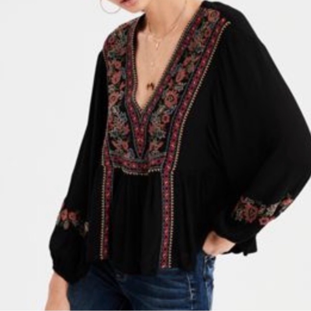 American Eagle Outfitters Black Blouse with Pink Floral Embroidery